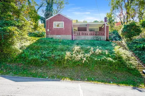 420 Penn Ave, North Versailles, PA 15137