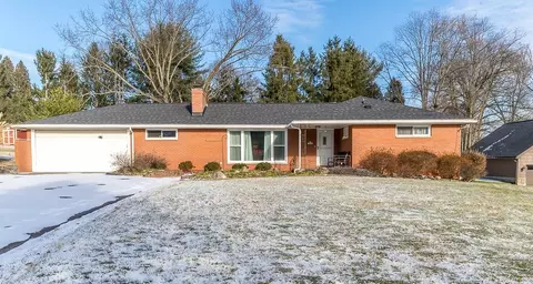 150 Emmet Dr, Beaver Falls, PA 15010