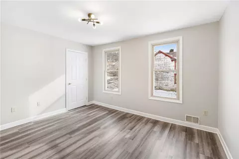 614 Baldridge Ave, Braddock, PA 15104 photo 19