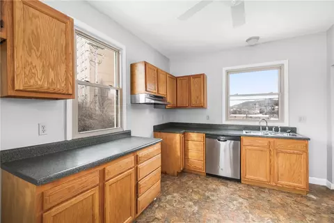 614 Baldridge Ave, Braddock, PA 15104 photo 11
