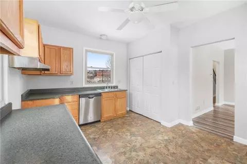 614 Baldridge Ave, Braddock, PA 15104 photo 9
