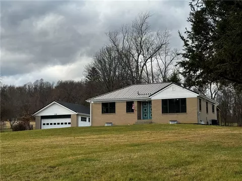 139 Crawford Ln, Belle Vernon, PA 15012