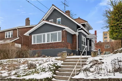 5541 Phillips Ave, Pittsburgh, PA 15217