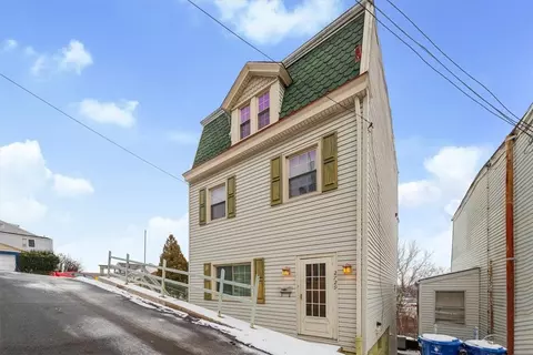 2729 Shelly St, Pittsburgh, PA 15203