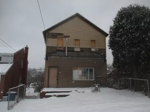4239 Stanley St, Pittsburgh, PA 15207