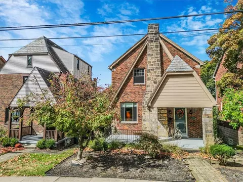 834 Florida Ave, Pittsburgh, PA 15228