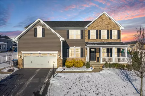 129 Overlook Dr, Pittsburgh, PA 15237