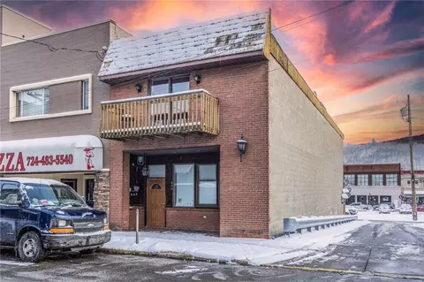 534 Fallowfield Ave, Charleroi, PA 15022