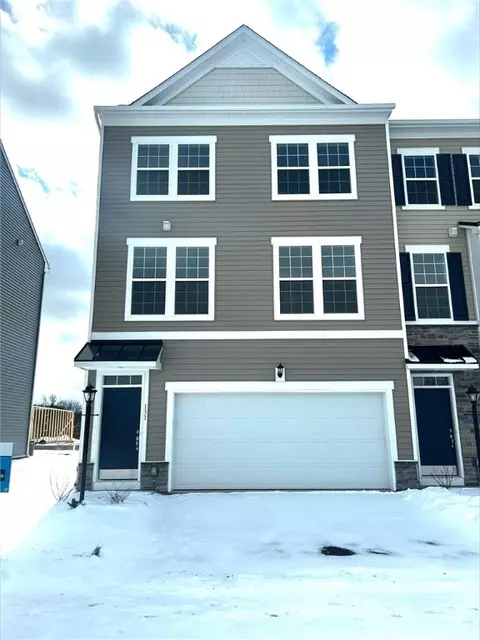 131 Affinity Dr, Harmony, PA 16037