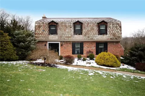 206 Trinity Dr, Mcmurray, PA 15317