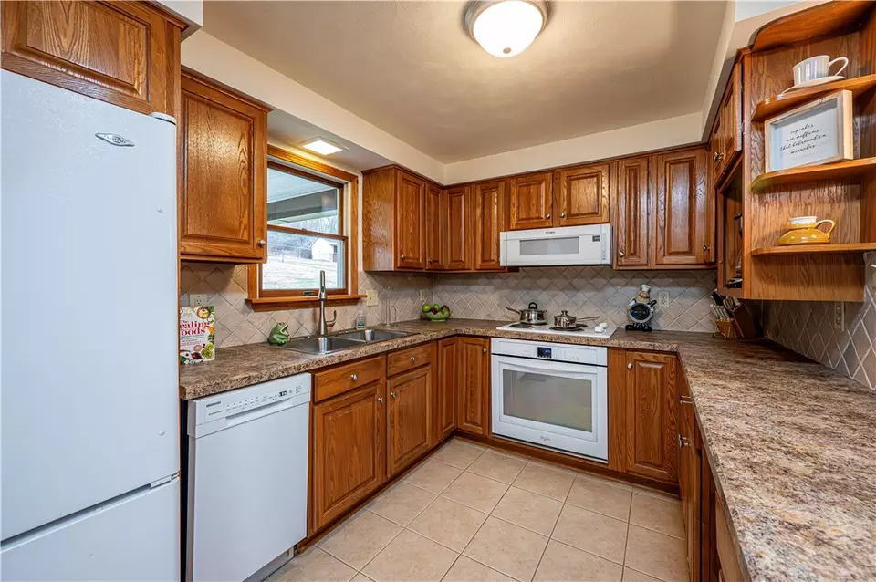  188 Udell Rd, Mount Pleasant, PA 15666 photo 20