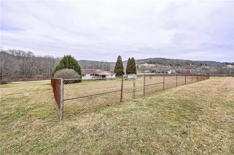  188 Udell Rd, Mount Pleasant, PA 15666 photo 11