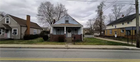 190 Beaver St, New Brighton, PA 15066
