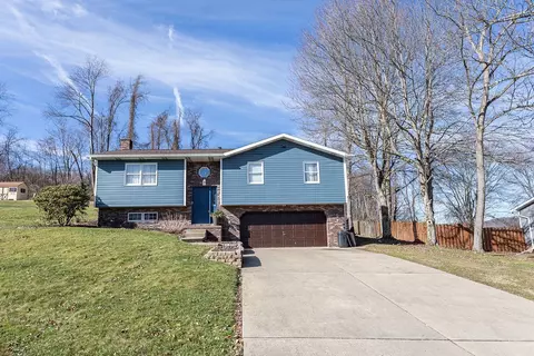154 Washington Dr, Fayette City, PA 15438