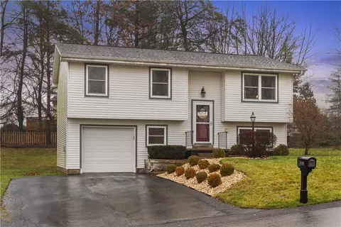 504 Daisy Ct, Cranberry Township, PA 16066