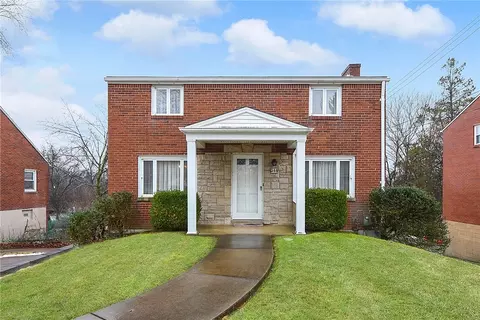 398 Hoffman Rd, Pittsburgh, PA 15212