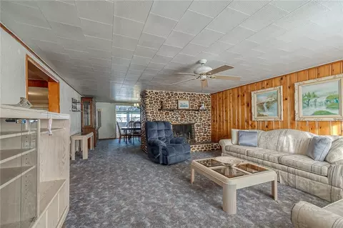 3 Park Rd, Monaca, PA 15061 photo 2