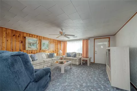 3 Park Rd, Monaca, PA 15061 photo 5