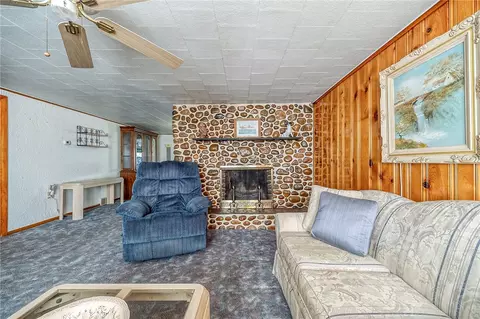 3 Park Rd, Monaca, PA 15061 photo 3