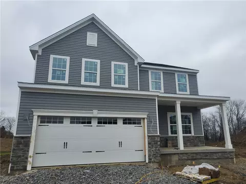 29 Dana Dr, Coraopolis, PA 15108