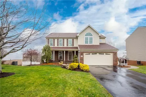 1224 Linden Vue Dr, Canonsburg, PA 15317