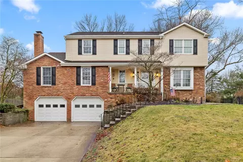 1170 Southwick Dr, Pittsburgh, PA 15241