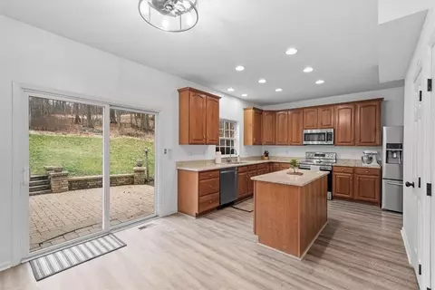 249 Cliffside Dr, Mars, PA 16046 photo 9