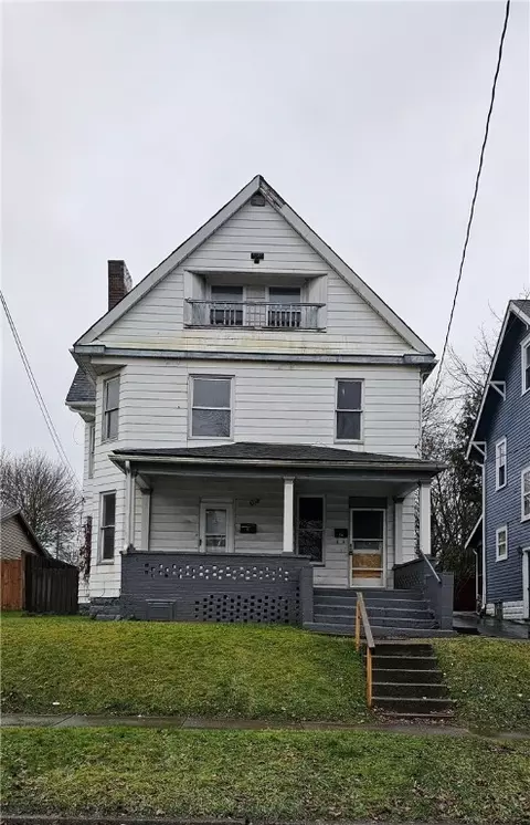 140 Boyles Ave, New Castle, PA 16101
