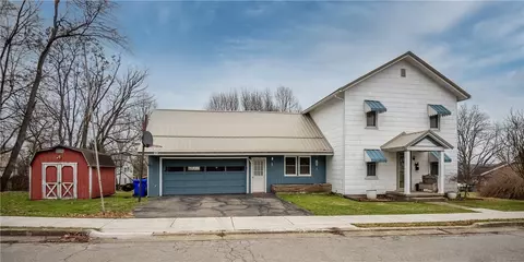 9 N Diamond St, Greenville, PA 16125