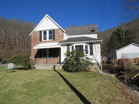 942 Rich Valley Rd, Emporium, PA 15834