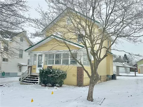 1023 Maryland Ave, New Castle, PA 16101