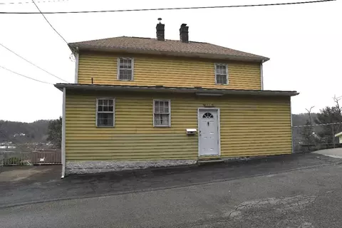 525 Ross St, Wall, PA 15148