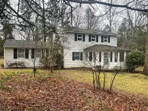 107 Dream Dale Ln, Rector, PA 15677