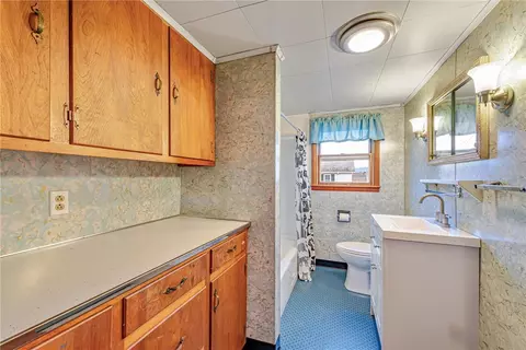 209 Unity, Latrobe, PA 15650 photo 16