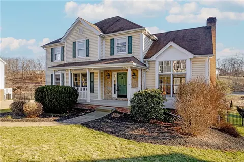 218 Elmhurst Cir, Cranberry Township, PA 16066
