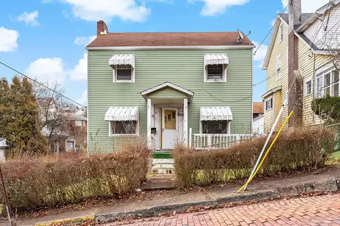 1801 Powers St, Mckeesport, PA 15132