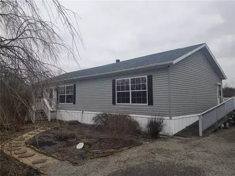 125 Edwards Estate Rd, Worthington, PA 16262