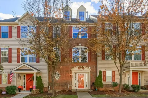 151 Lewisham Rd, Cranberry Township, PA 16066