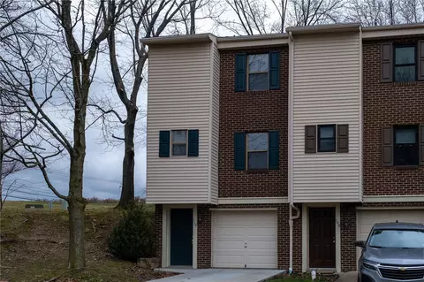 110 Mosside Loop, Seven Fields, PA 16046 photo 2