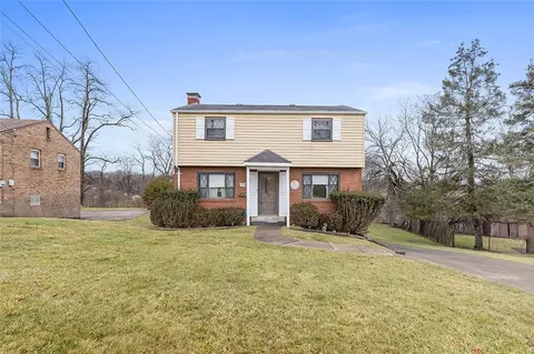 194 Arla Dr, Pittsburgh, PA 15220
