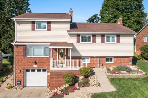 452 Sequoia Dr, Pittsburgh, PA 15236