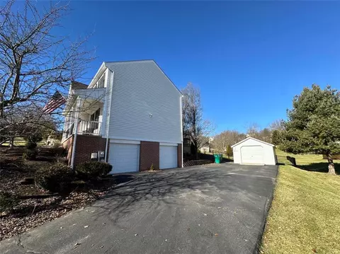 102 Walnut Dr, Eighty Four, PA 15330 photo 29
