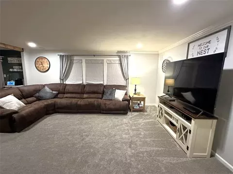 102 Walnut Dr, Eighty Four, PA 15330 photo 16