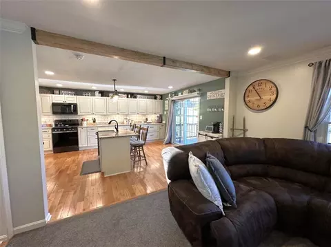 102 Walnut Dr, Eighty Four, PA 15330 photo 15