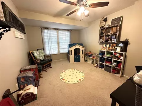 102 Walnut Dr, Eighty Four, PA 15330 photo 26