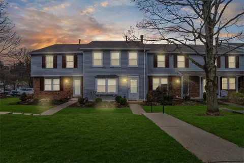 203 Green Ct, Pittsburgh, PA 15234