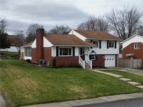 5615 Alan St, Aliquippa, PA 15001