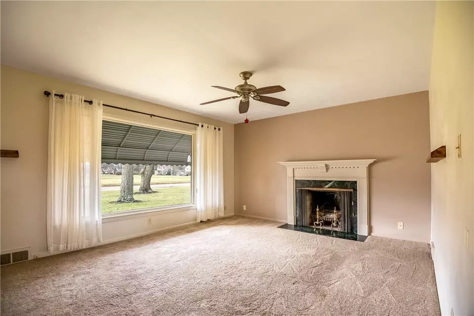 386 Boyd Dr, Hermitage, PA 16148 25 Photos Movoto