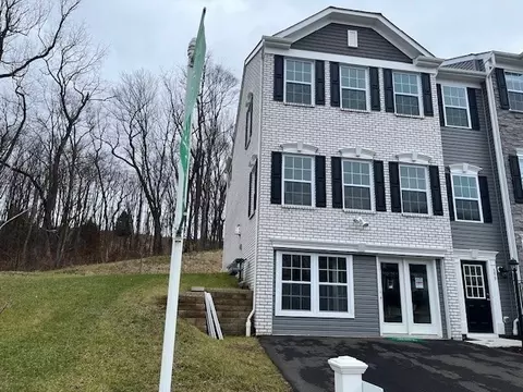 379 Trinity Way, Wexford, PA 15090