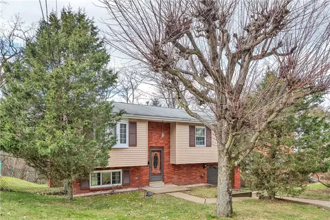 145 Glenhurst Dr, Verona, PA 15147